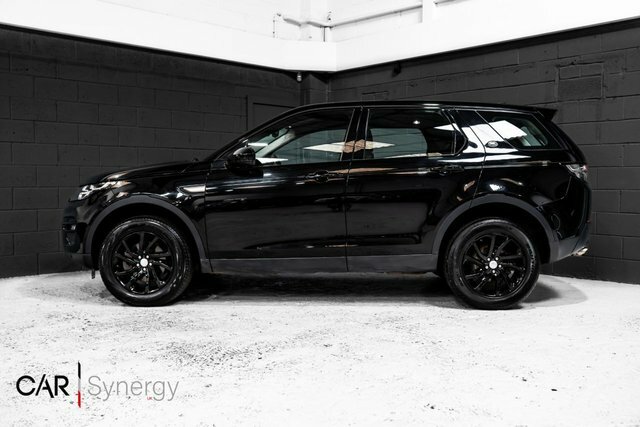 Land Rover Discovery Sport Td4 Se Tech Suv Black #4