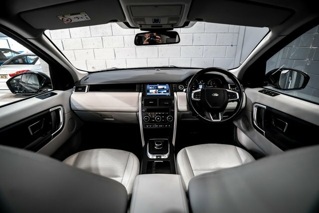 Land Rover Discovery Sport Td4 Hse Suv Grey #2