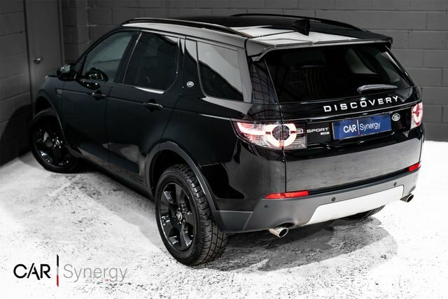 Land Rover Discovery Sport Ed4 Hse Suv Black #3