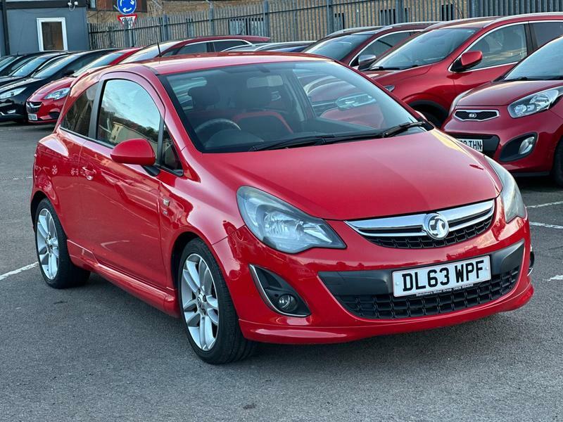 Vauxhall Corsa 1.4 16V Sri Euro 5 Red