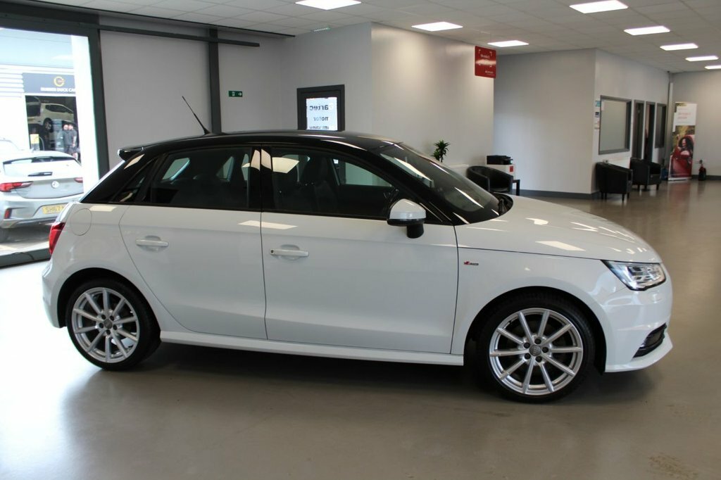 Audi A1 1.4L S Line LR15HMK White #5