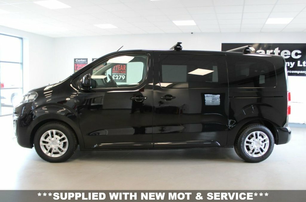 Citroen SpaceTourer 1.5L Business M Black #5