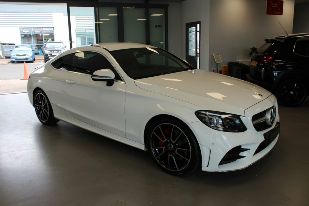 Mercedes-Benz C Class 2L Amg Line White #2