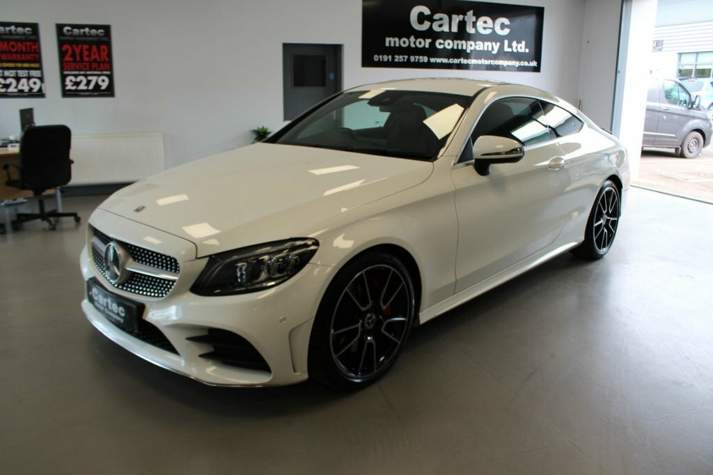 Mercedes-Benz C Class 2L Amg Line White #4