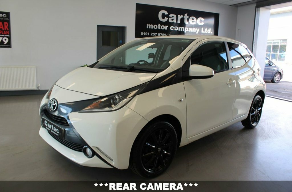 Toyota Aygo 1L X-style White