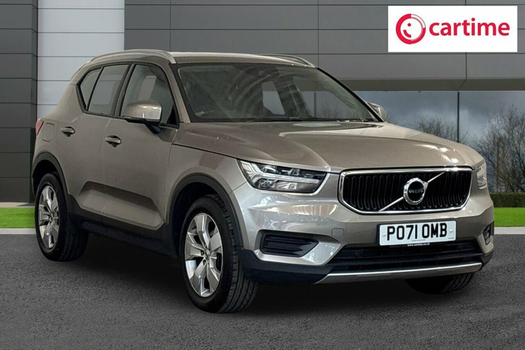 Volvo XC40 1.5L Momentum Grey