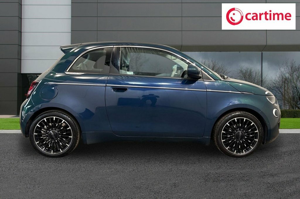 Fiat 500E Hatchback SV72GJE Green #2