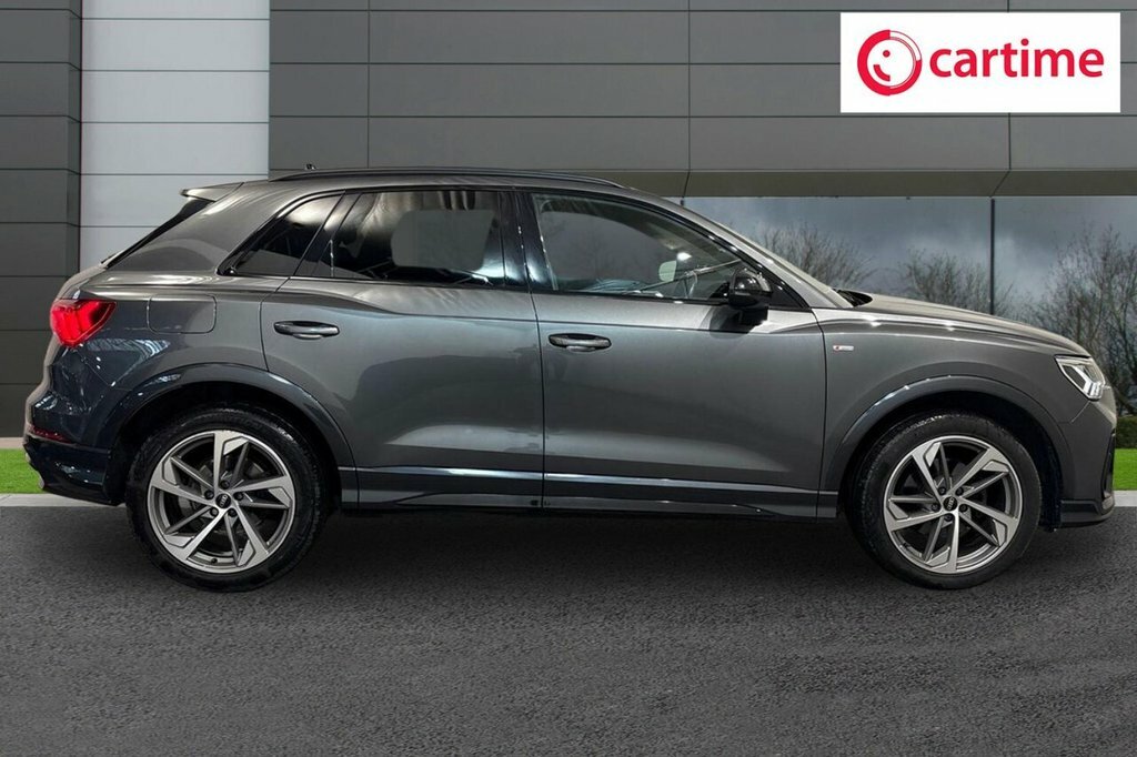 Audi Q3 1.5L Black Edition LV22DHC Grey #2