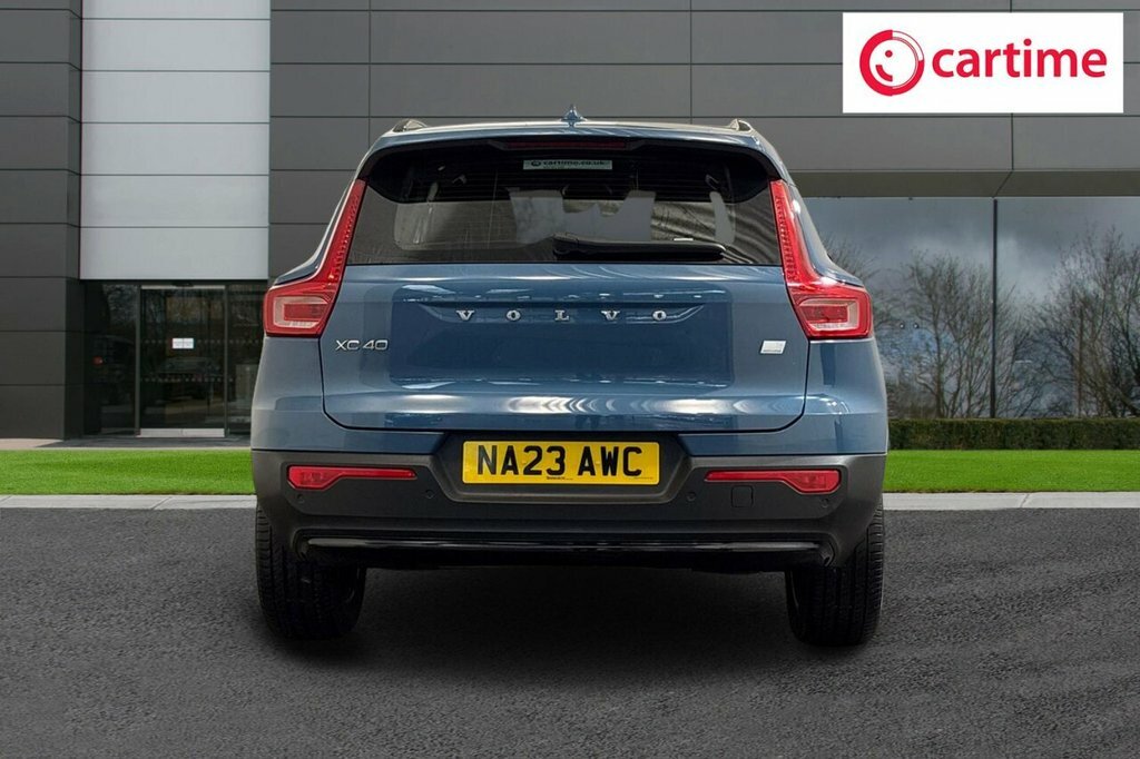 Volvo XC40 1.5L Plus Blue #5