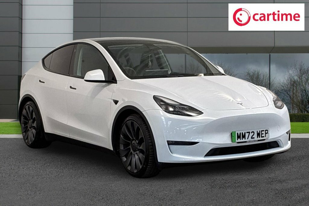 Tesla Model Y Suv White