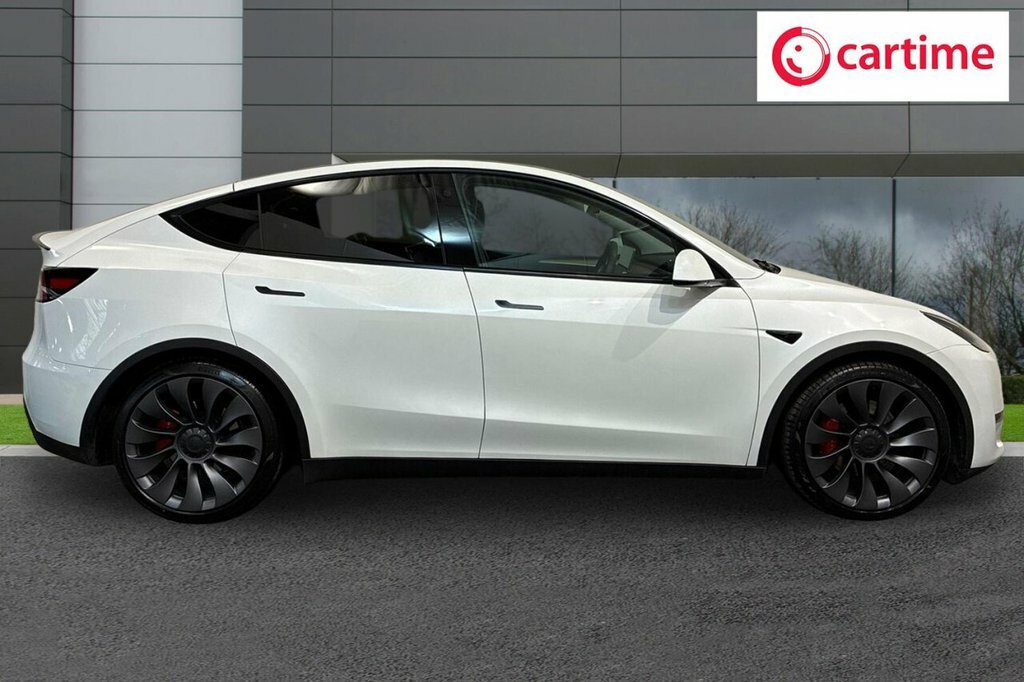 Tesla Model Y Suv MM72WEP White #2