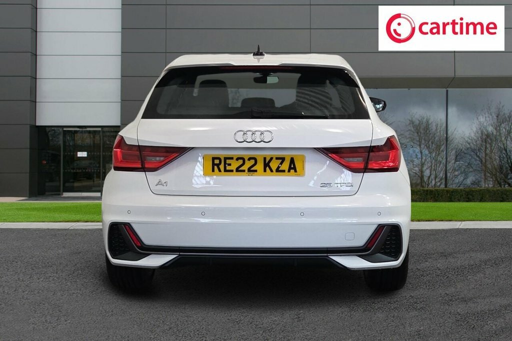 Audi A1 1L S Line RE22KZA White #5