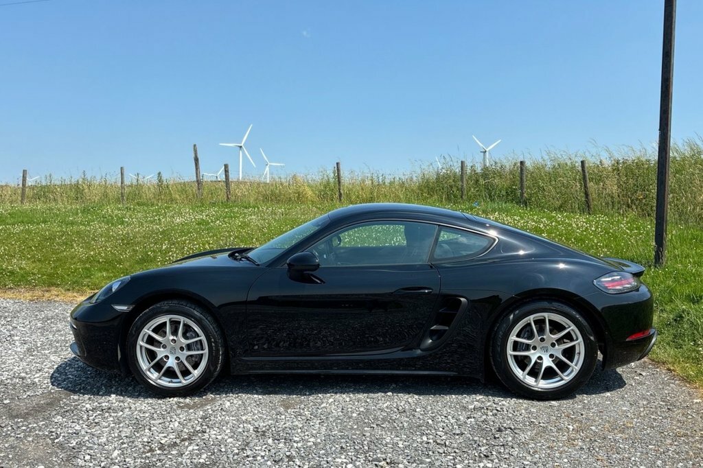 Porsche 718 Cayman Coupe Black #6