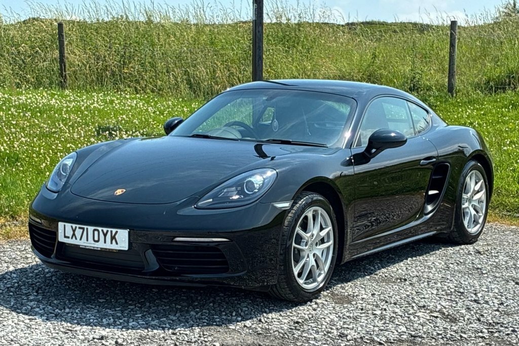 Porsche 718 Cayman Coupe Black #3