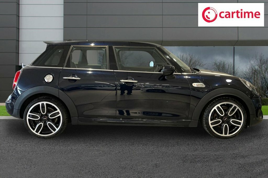 Mini Hatch 2L Cooper S Sport MT70OCS Black #2