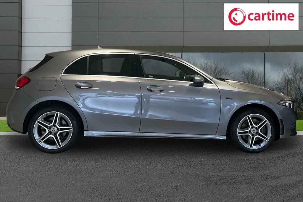 Mercedes-Benz A Class 1.3L Amg Line Grey #2