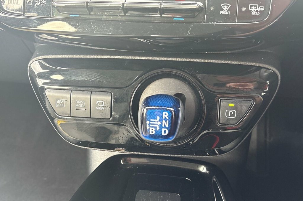 Toyota Prius Hatchback Grey #15