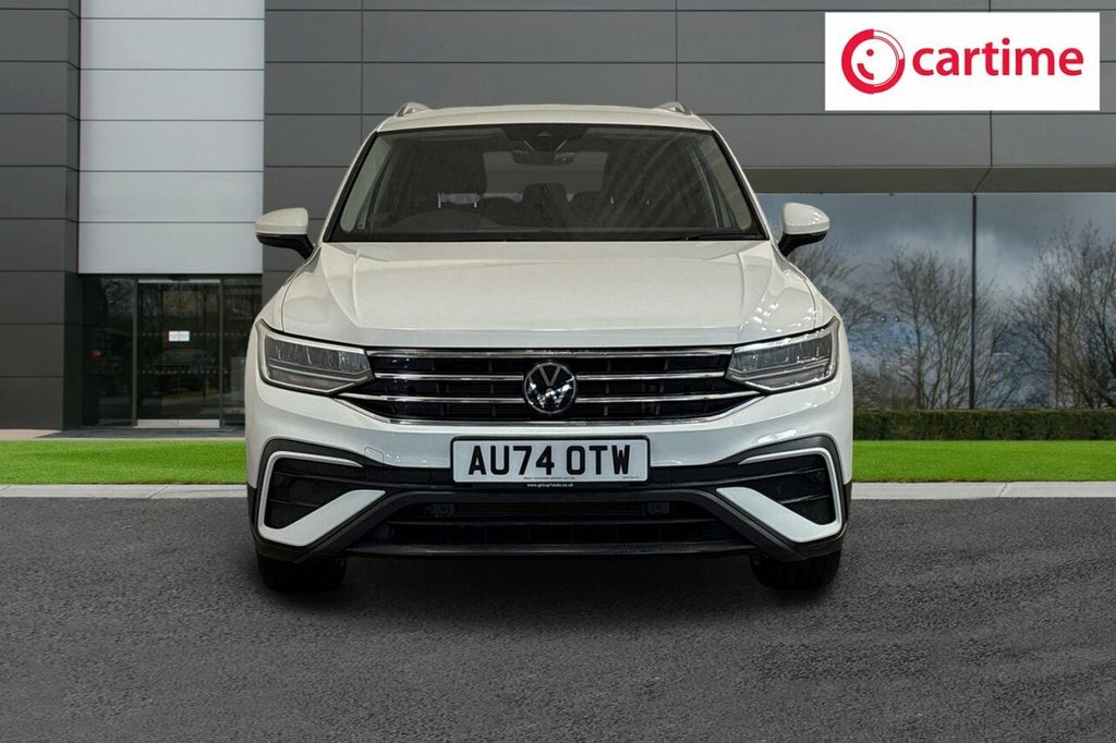 Volkswagen Tiguan Allspace 1.5L Life AU74OTW White #4
