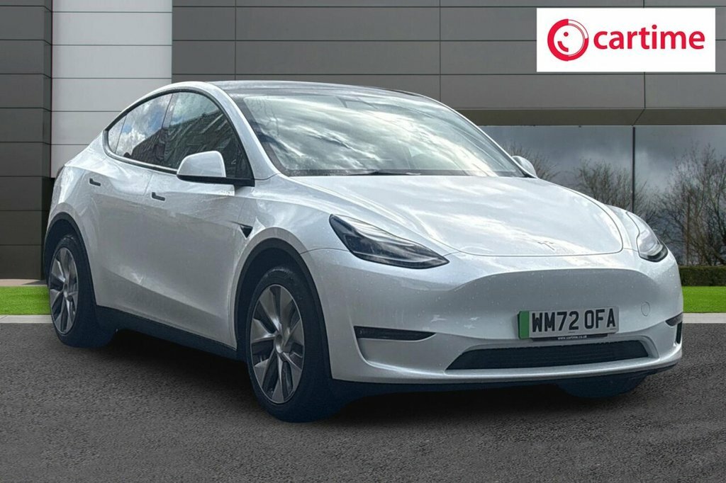 Tesla Model Y Suv White