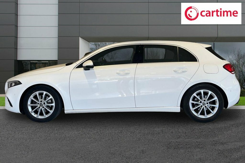 Mercedes-Benz A Class 1.3L Sport KW68FRZ White #2
