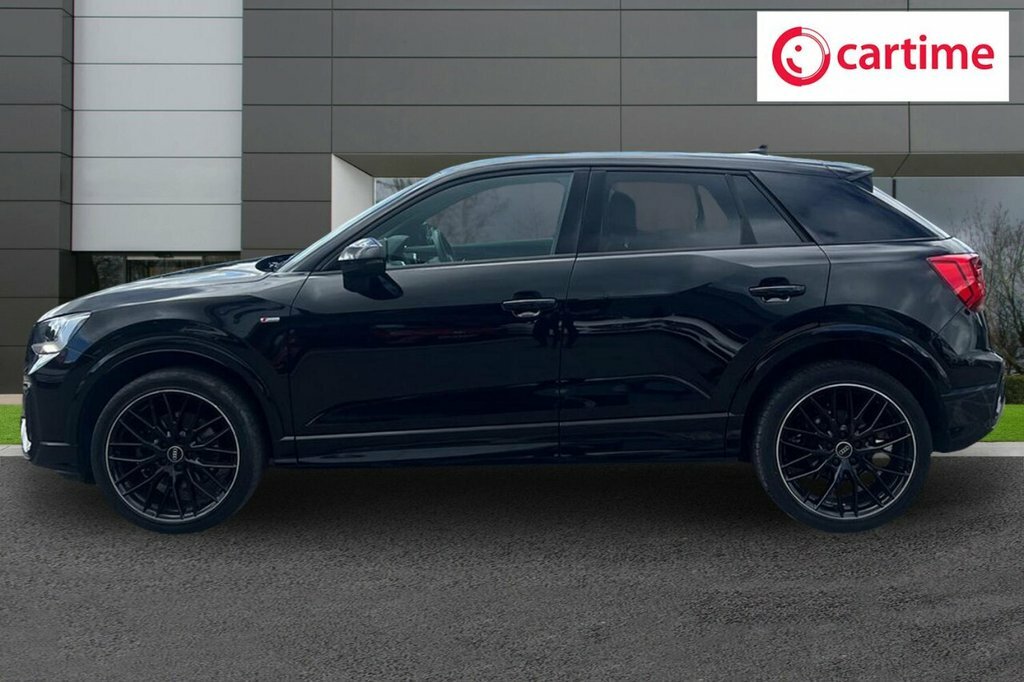 Audi Q2 1L Black Edition LV73GXC Black #3