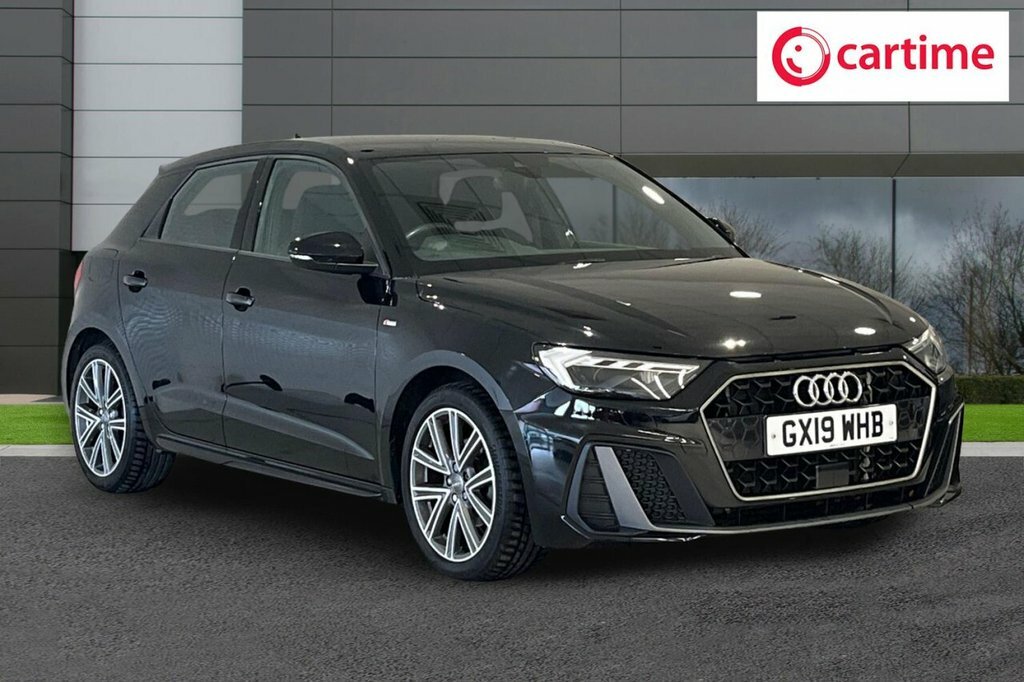 Audi A1 1L S Line Black