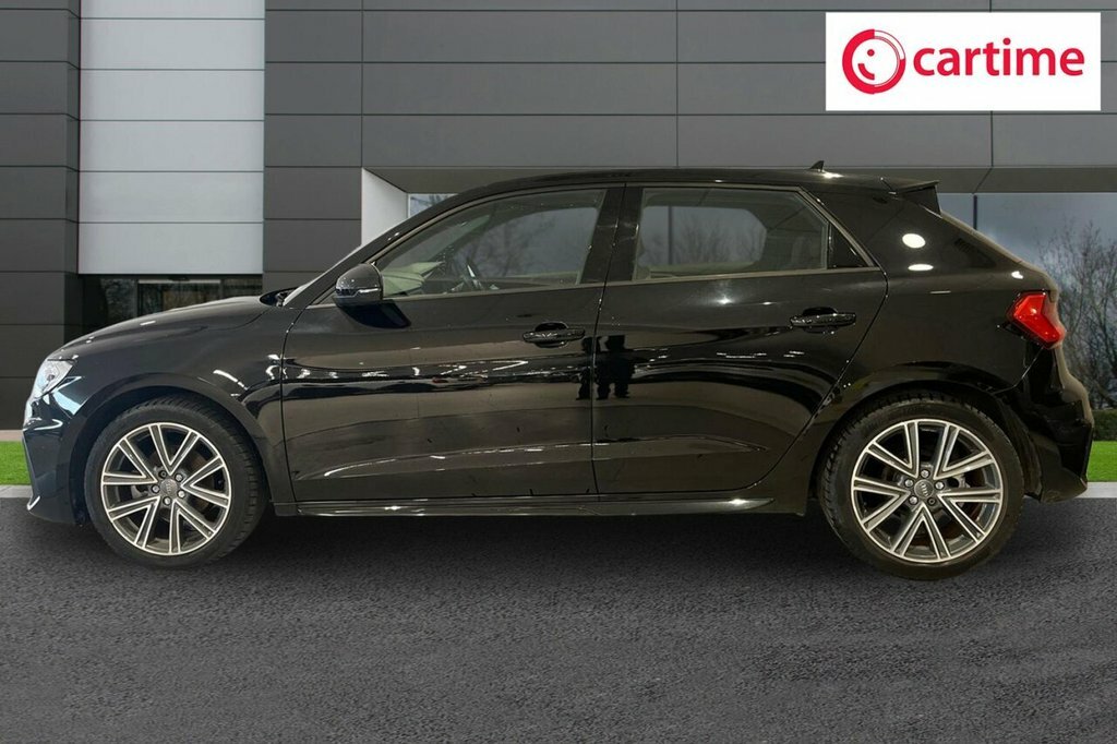 Audi A1 1L S Line Black #3
