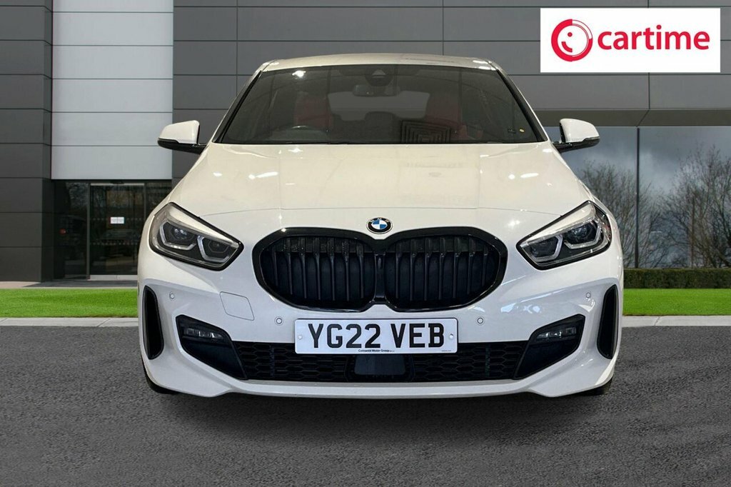 BMW 1 Series 2L M Sport YG22VEB White #4