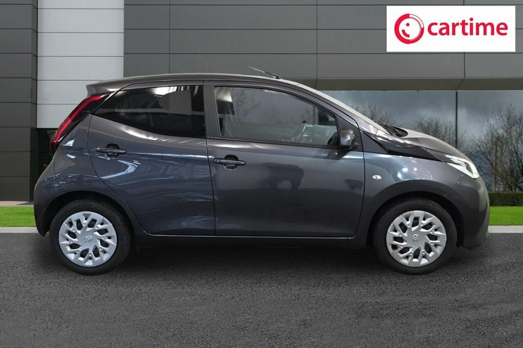 Toyota Aygo 1L X-play FL71BJV Grey #2