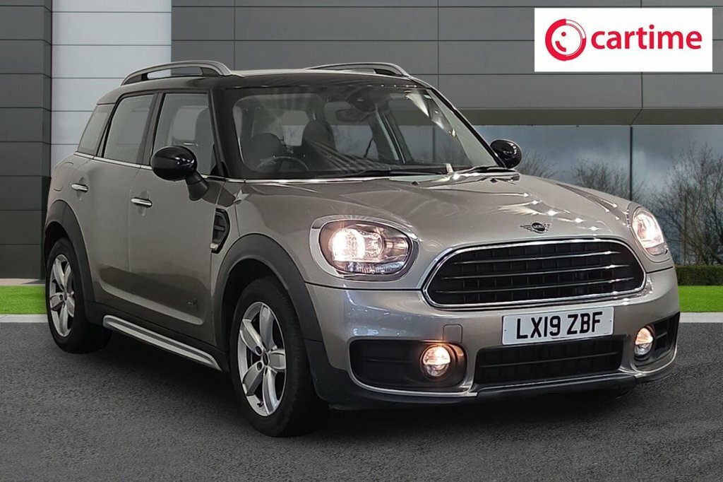Mini Countryman 1.5L Cooper Classic Silver