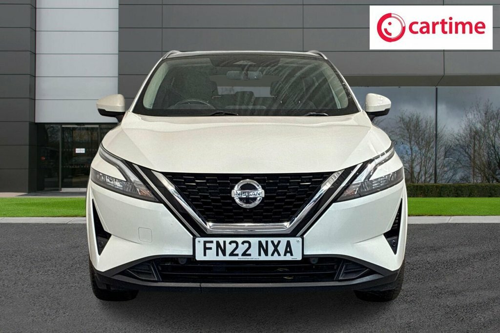 Nissan Qashqai 1.3L N-connecta FN22NXA White #4
