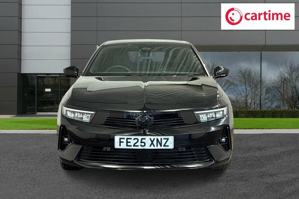 Vauxhall Astra 1.2L Gs Black #4