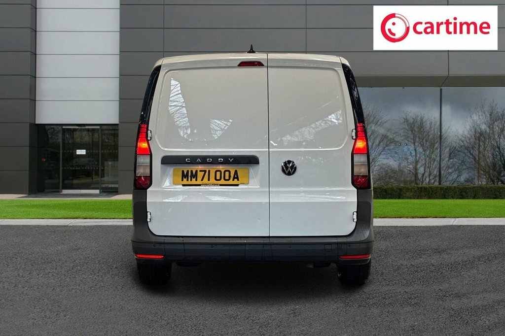 Volkswagen Caddy Maxi 2L Commerce 6Dr MM71OOA White #5