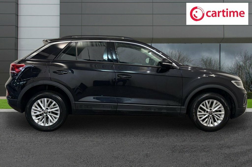 Volkswagen T-Roc 1L Life YY72CCD Black #2