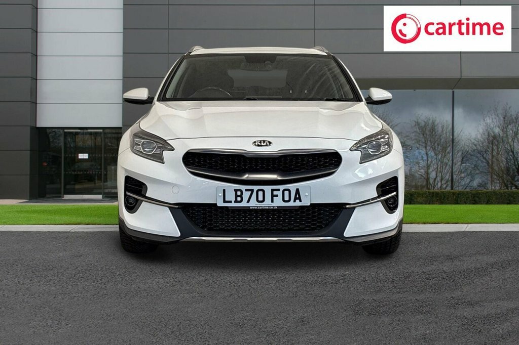 Kia Xceed 1L 2 White #4