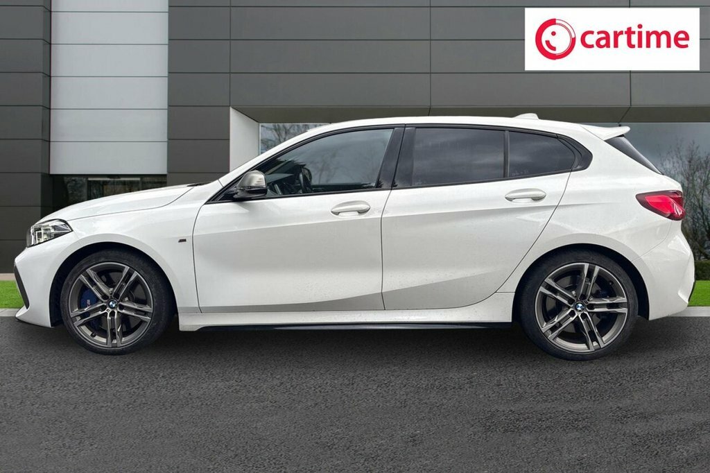 BMW 1 Series Hatchback HK22EXB White #3