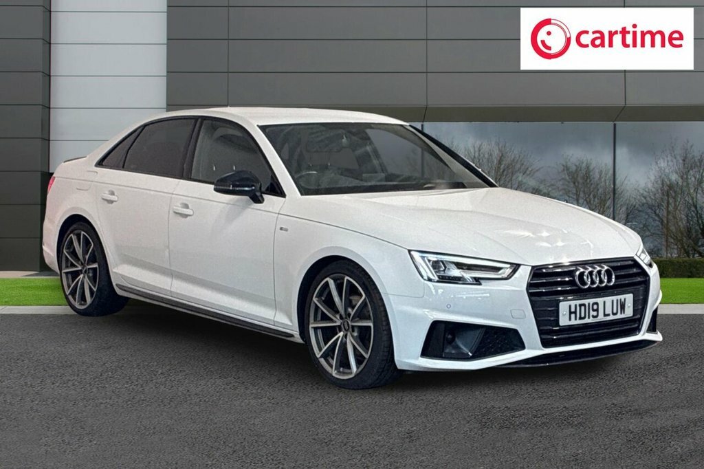 Audi A4 2L Black Edition White