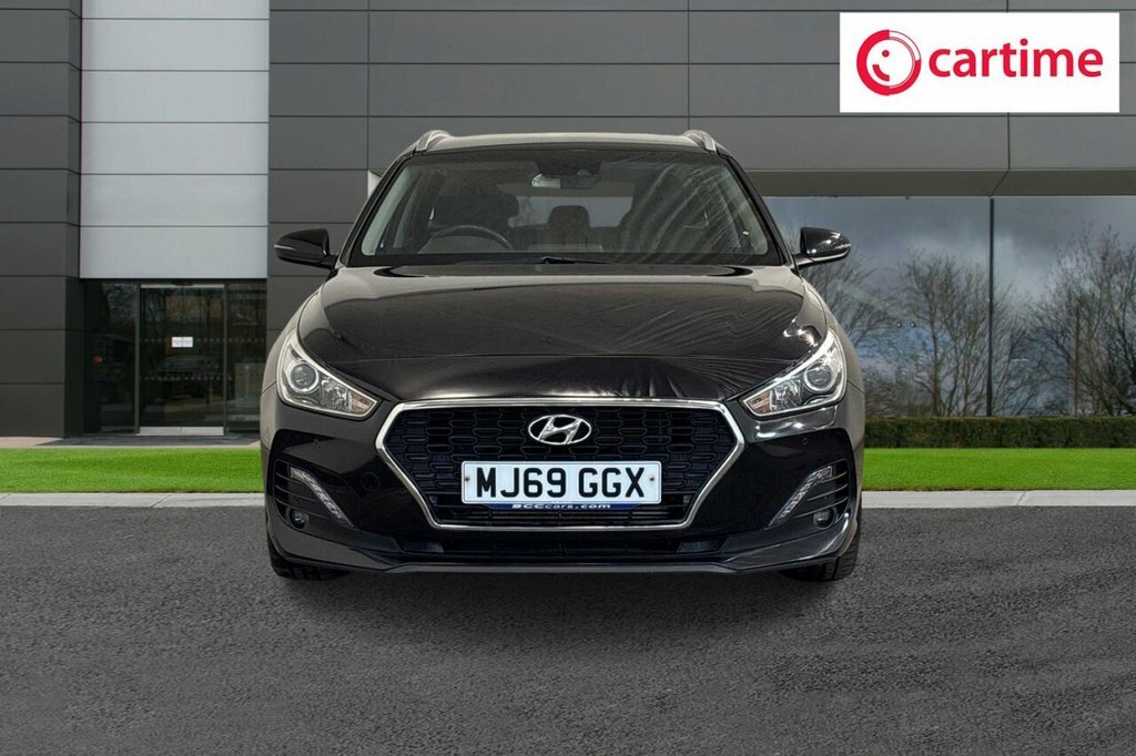 Hyundai I30 1L Se Nav MJ69GGX Black #4