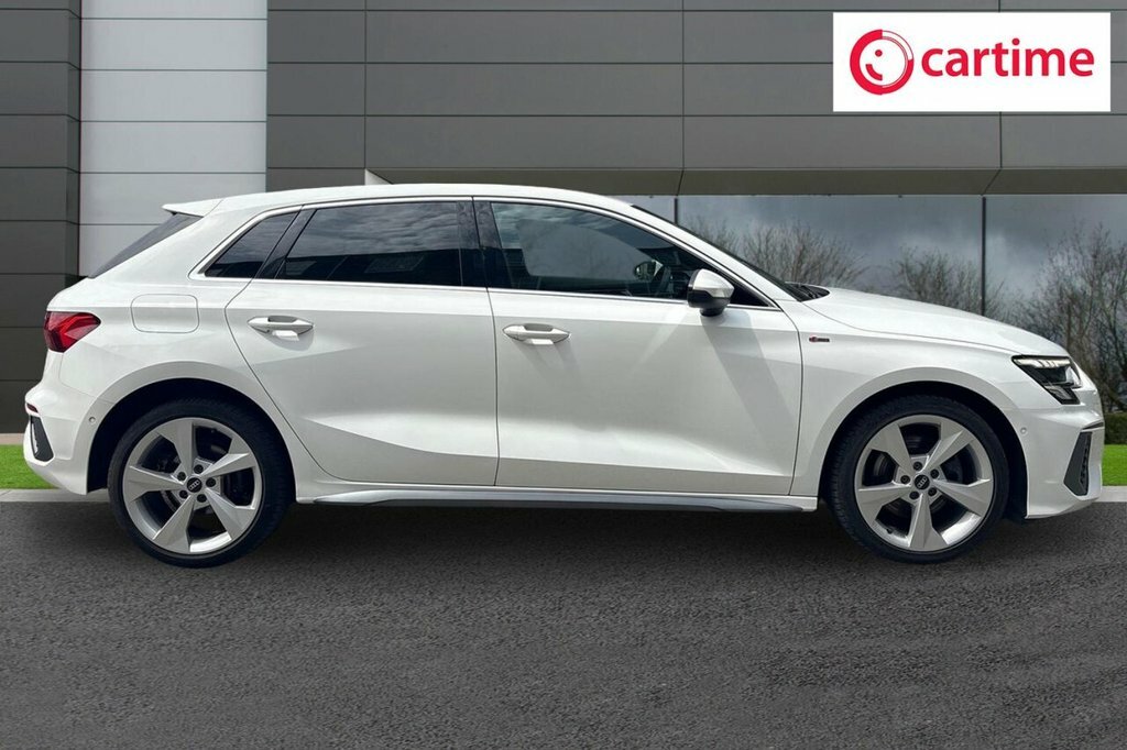 Audi A3 1L S Line YS21MZX White #2