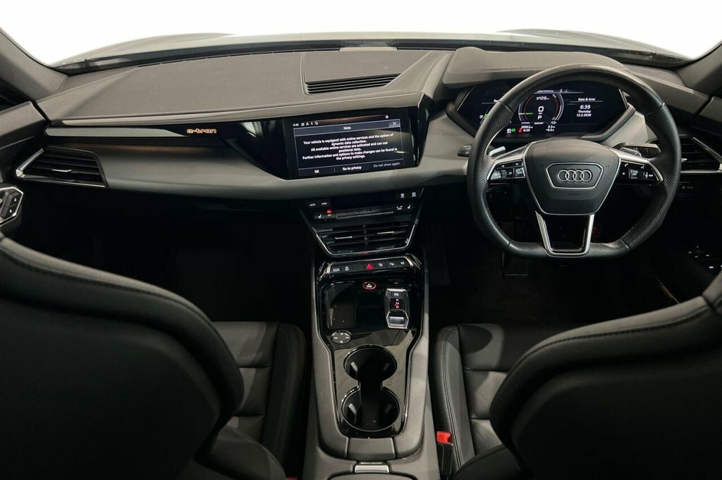 Audi E Tron GT 93.4Kwh Vorsprung Saloon Quattro Black #10