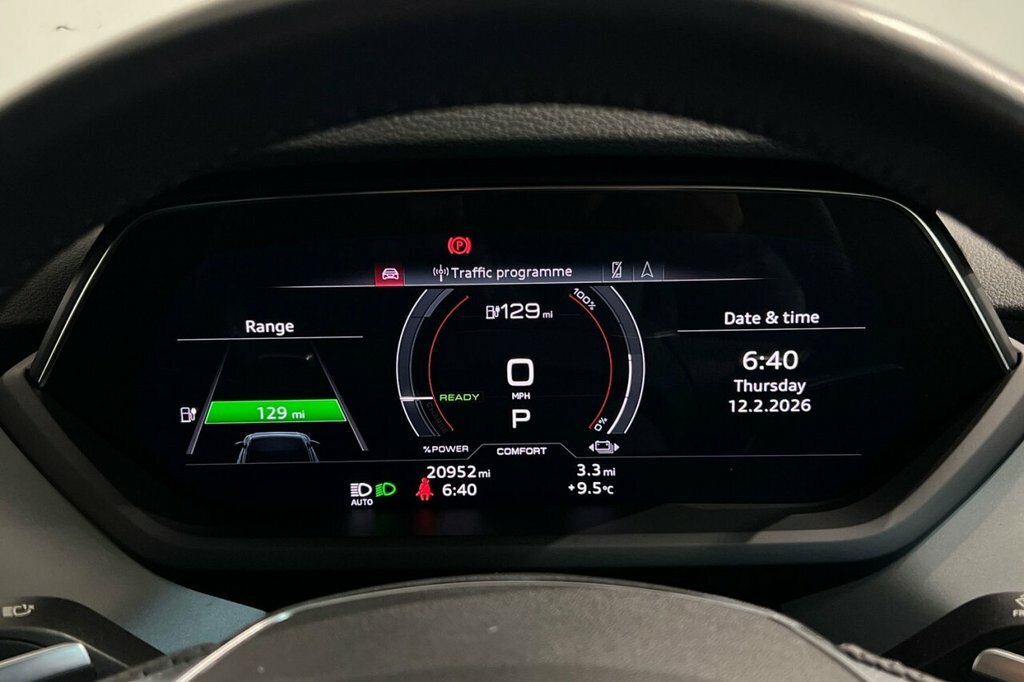 Audi E Tron GT 93.4Kwh Vorsprung Saloon Quattro Black #11