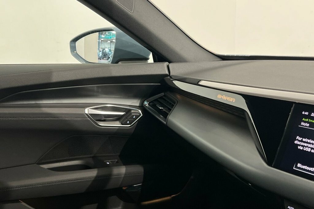 Audi E Tron GT 93.4Kwh Vorsprung Saloon Quattro Black #17