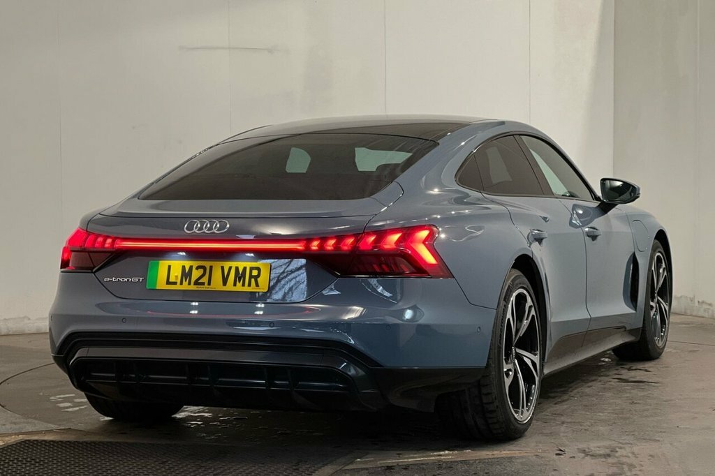 Audi E Tron GT 93.4Kwh Vorsprung Saloon Quattro Black #21