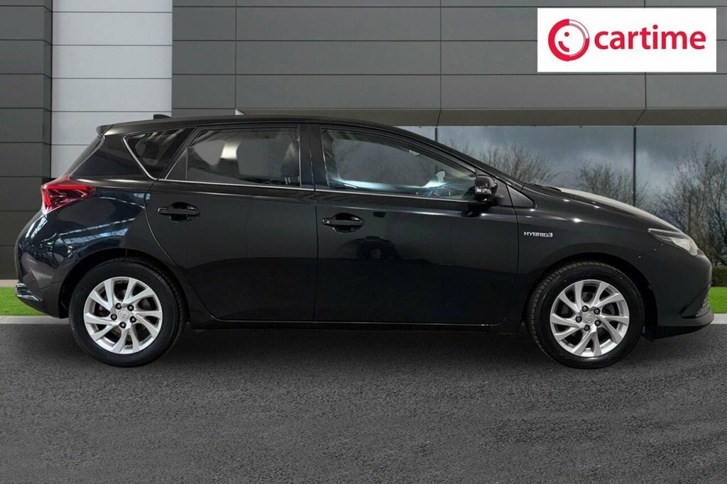 Toyota Auris 1.8L Icon Tech EO68ZDZ Black #2
