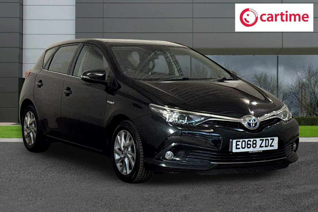 Toyota Auris 1.8L Icon Tech Black