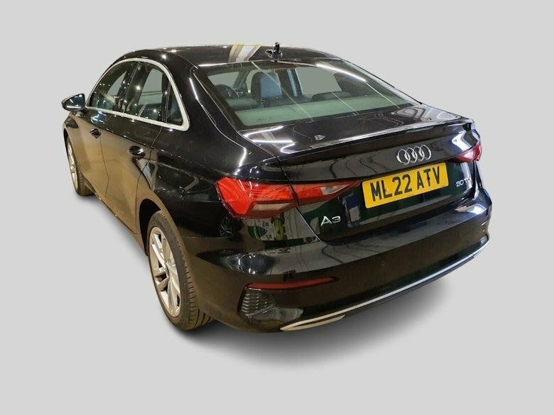 Audi A3 2L Sport Black #4