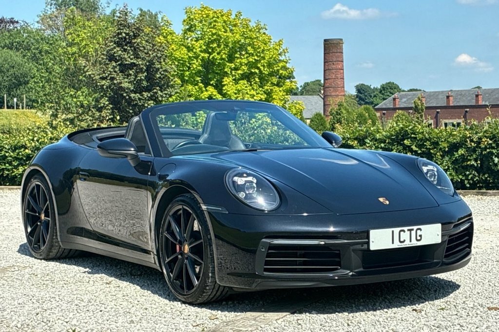 Porsche 911 3L 992 Carrera S Black