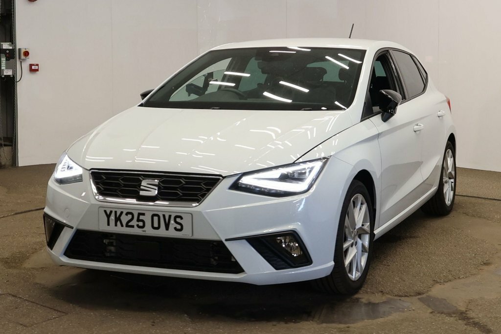 Seat Ibiza 1L Fr YK25OVS White #5