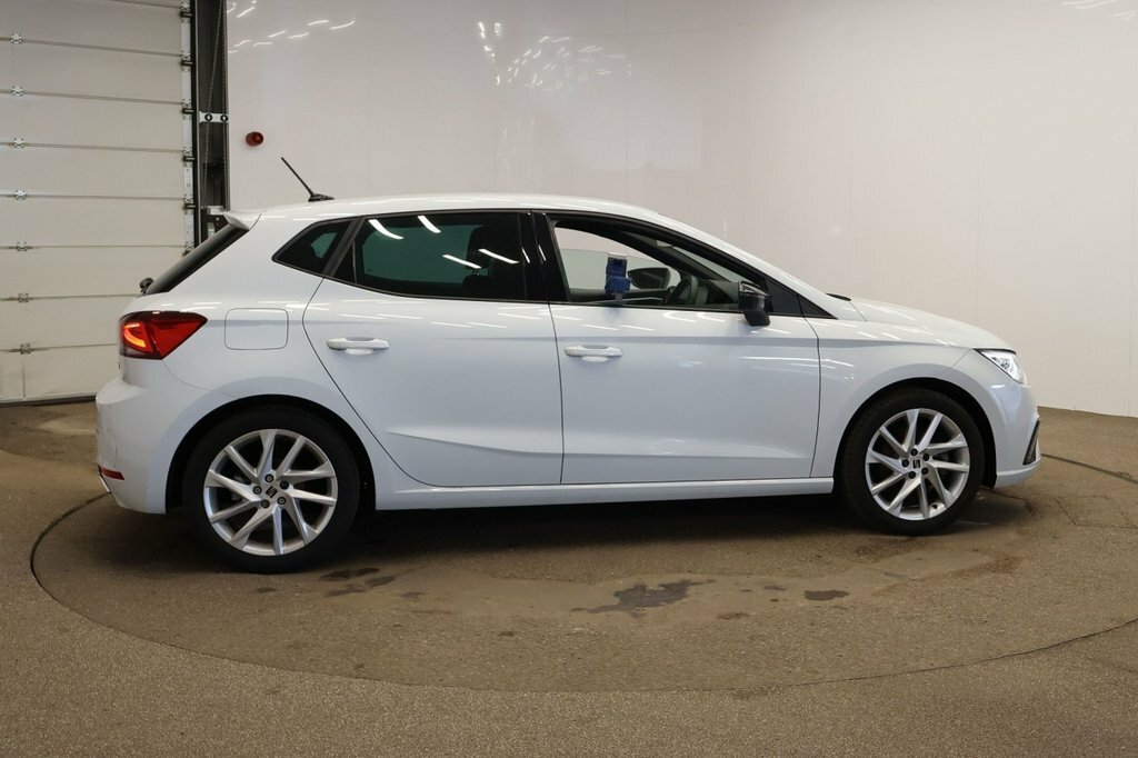 Seat Ibiza 1L Fr YK25OVS White #2