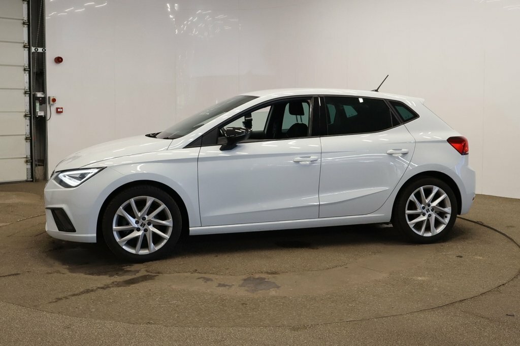 Seat Ibiza 1L Fr YK25OVS White #6